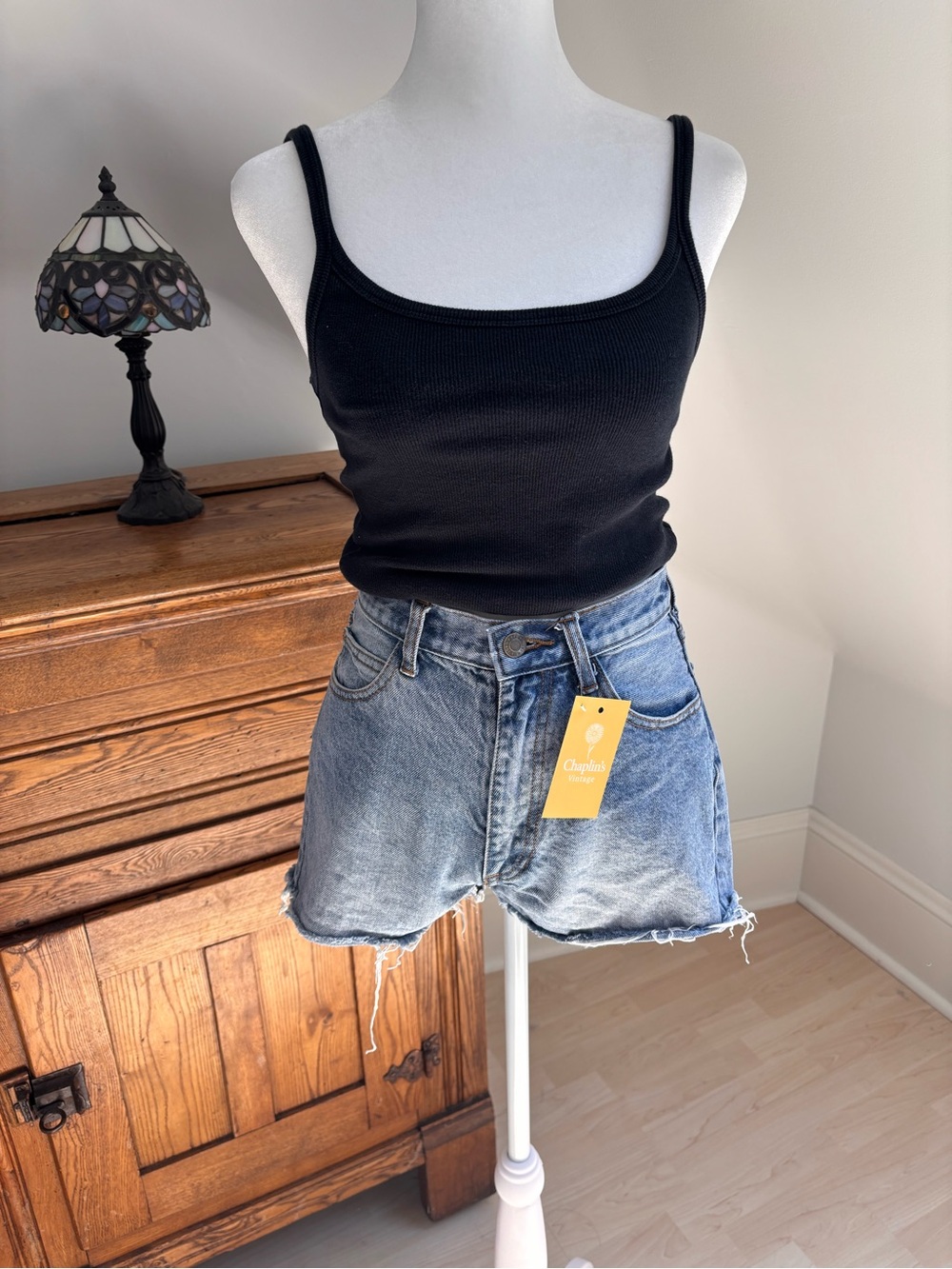 Brandy Melville / John Galt Denim Shorts 💙